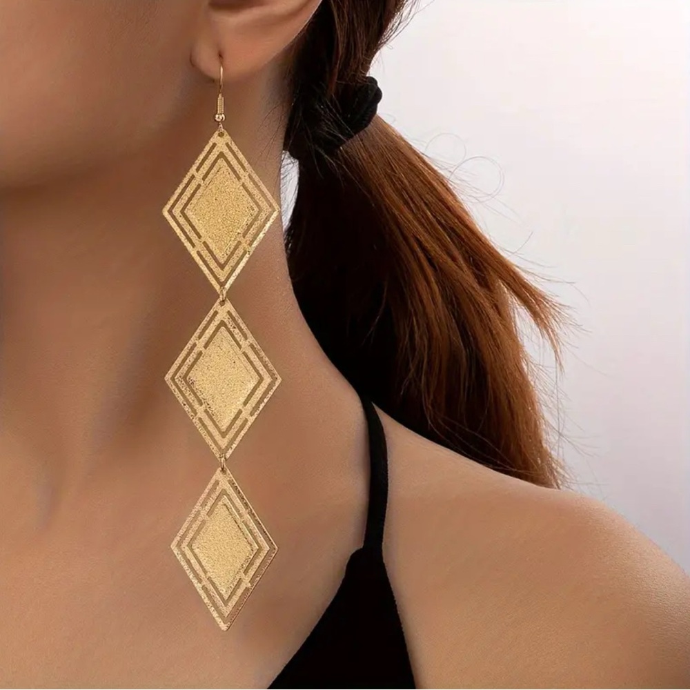 Gold Diamond Drop Earrings